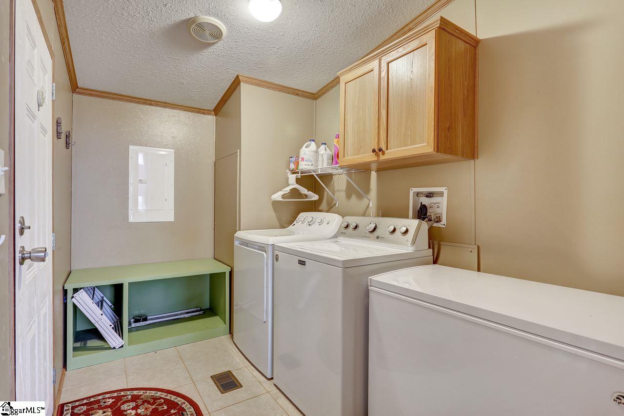 123 Fews Bridge Road Taylors, SC 29687 - Photo 24 of 34