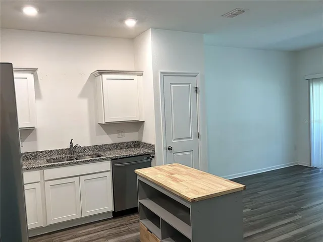 $1,845 | 38061 Elby Lane, Zephyrhills, FL 33542