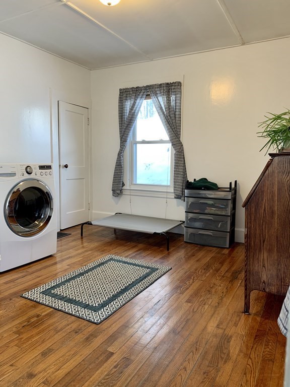 294 Country Club Road Greenfield, MA 01301 - Photo 11 of 27 Gallery Image 11