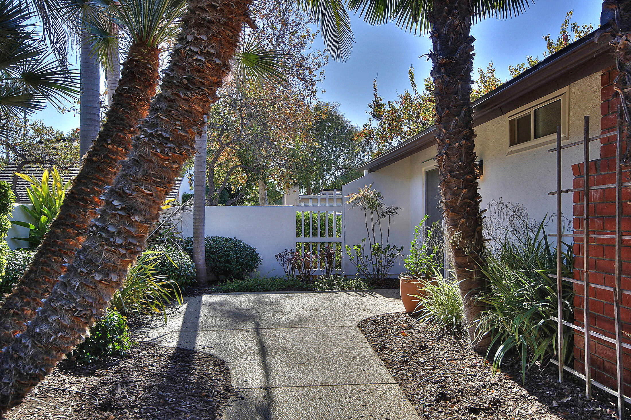 7148 Armstrong Road Goleta, CA 93117 - Photo 5 of 22 Side Yard off Master Bedroom
