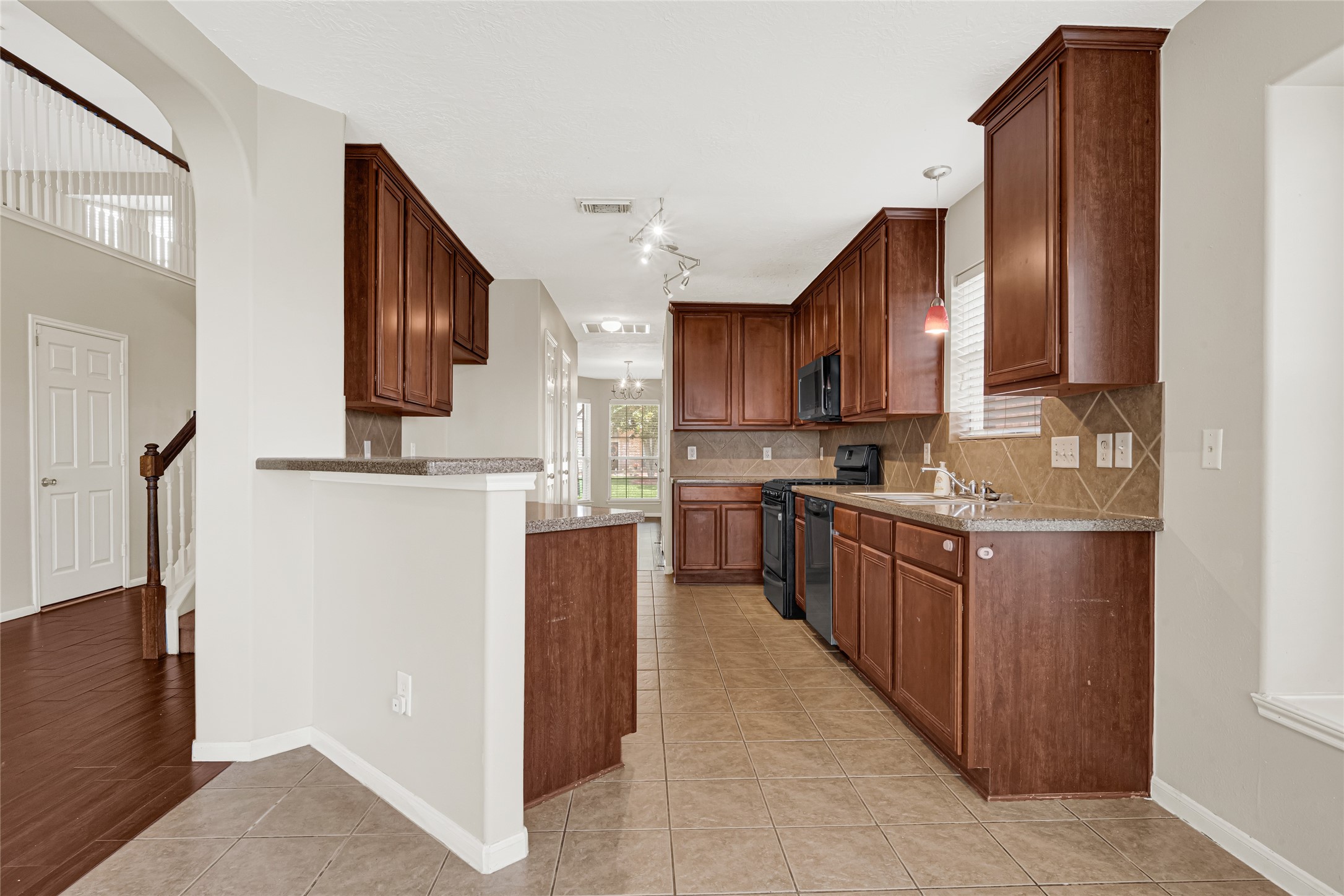 3714 Flannery Ridge Lane Houston, TX 77047 - Photo 9 of 27