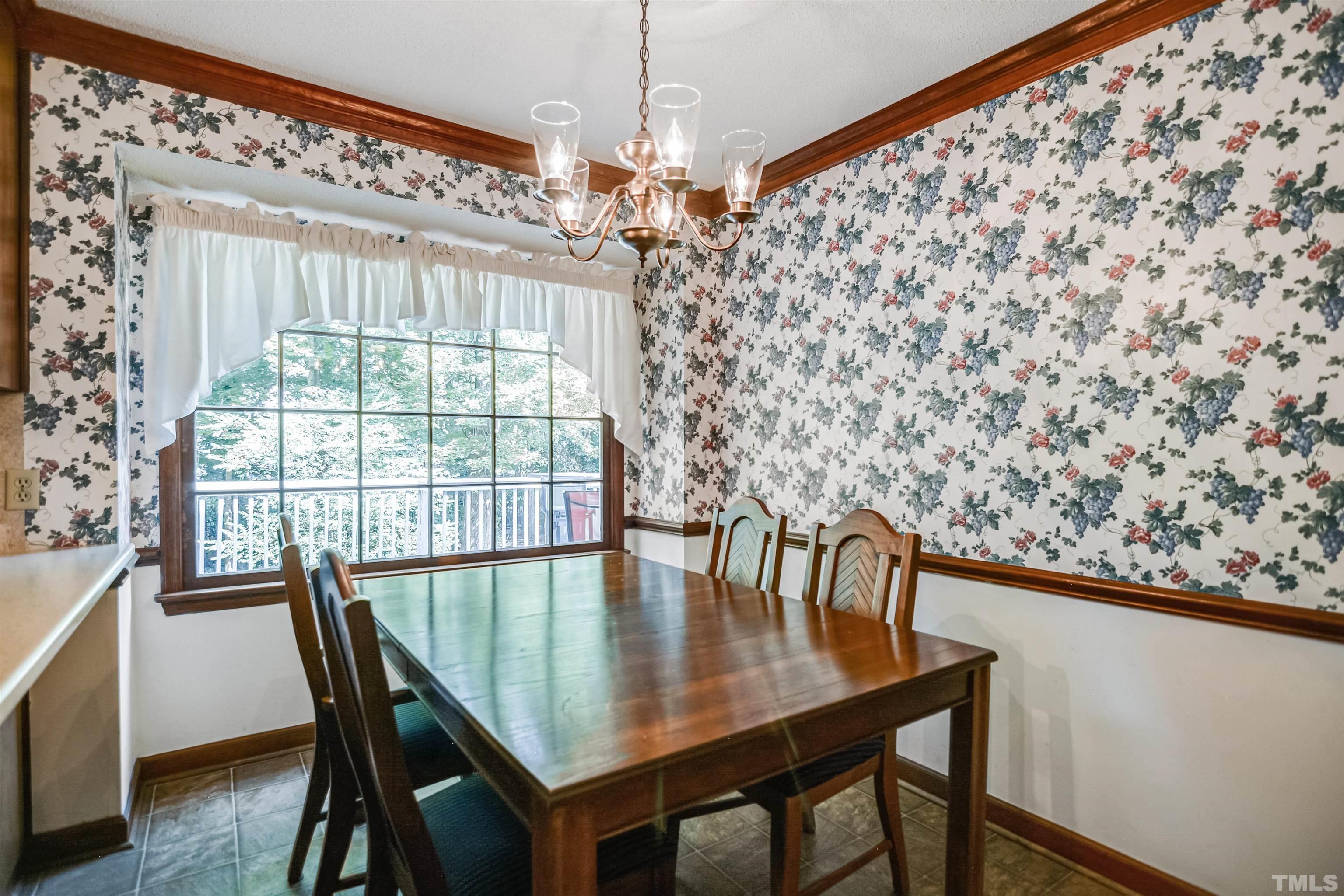 6708 Ridgecroft Lane Raleigh, NC 27615 - Photo 8 of 22 Gallery Image 8