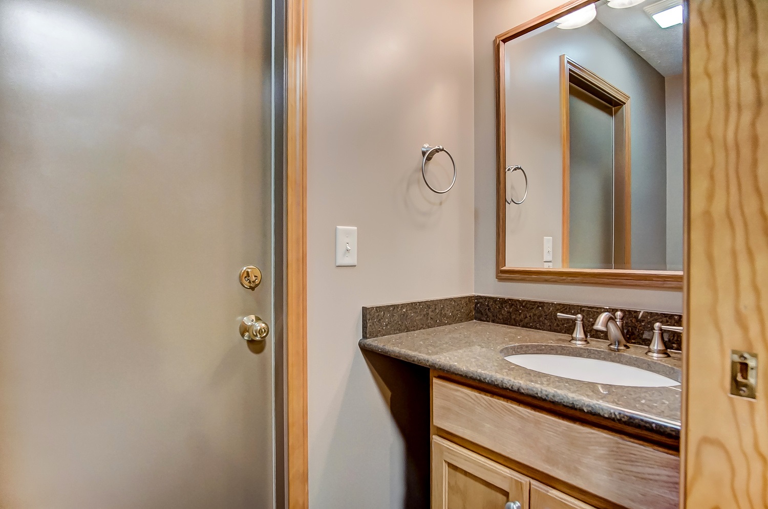 5632 South Packerton Road Warsaw, IN 46580 - Photo 11 of 35 Gallery Image 11