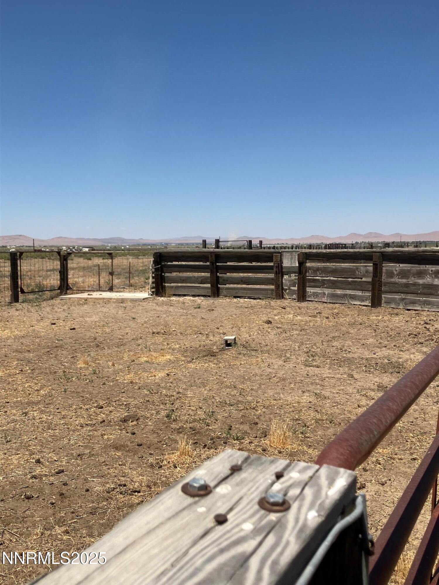 1200 Van Diest Road Winnemucca, NV 89445 - Photo 21 of 28 a view of water heater and a room