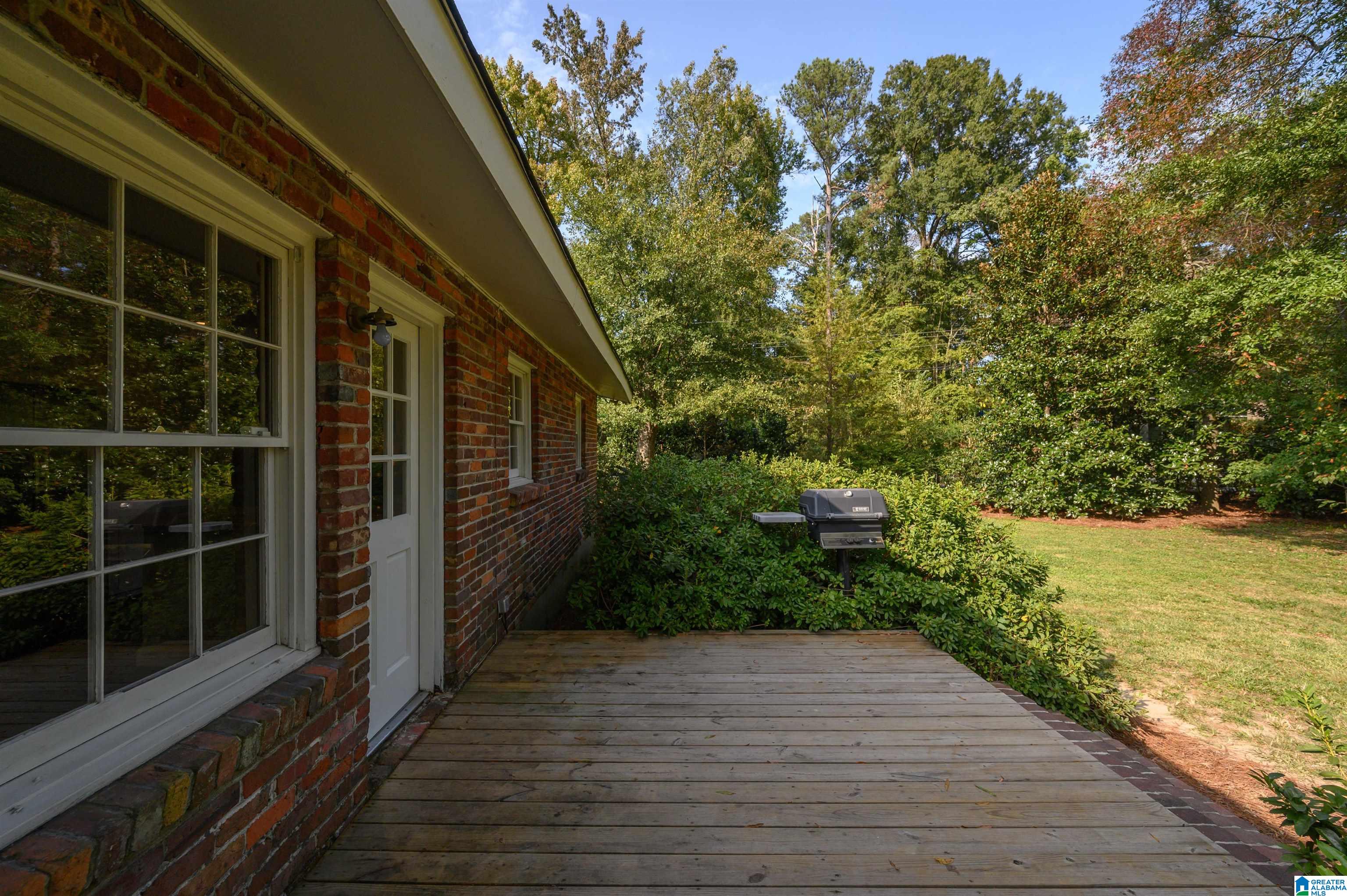 4044 Meadowview Circle Birmingham, AL 35243 - Photo 39 of 48