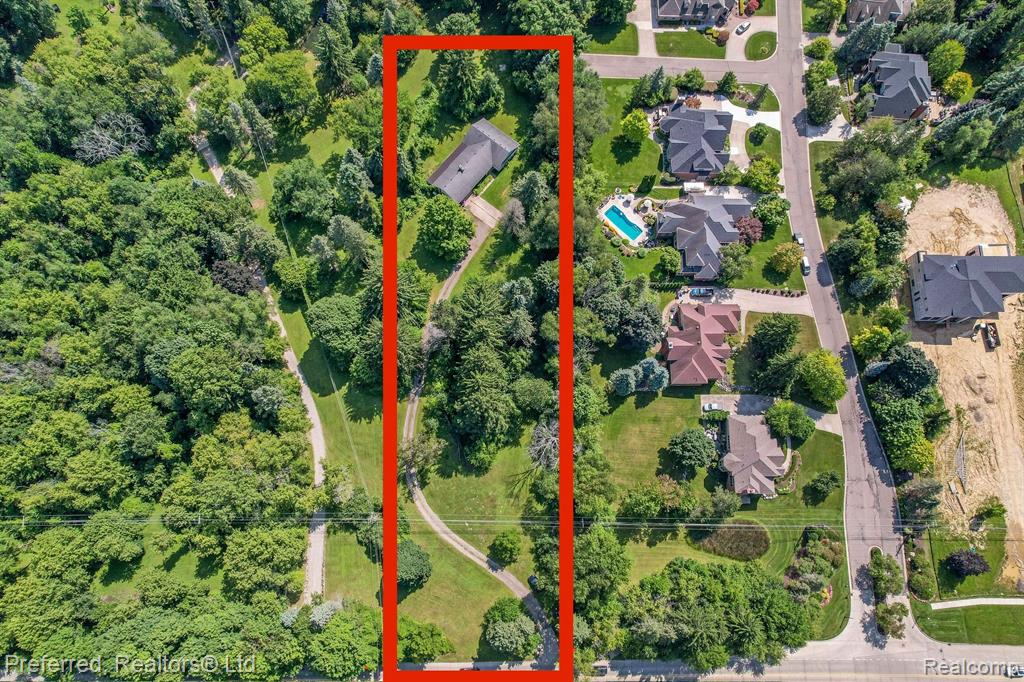 28800 Halsted Road Farmington Hills, MI 48331 - Photo 4 of 11