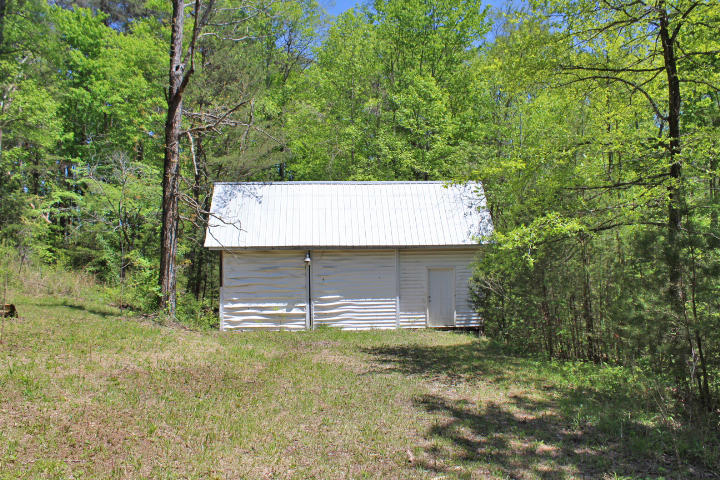 155 Spring Branch Road Nancy, KY 42544 - Photo 3 of 7 IMG_1871