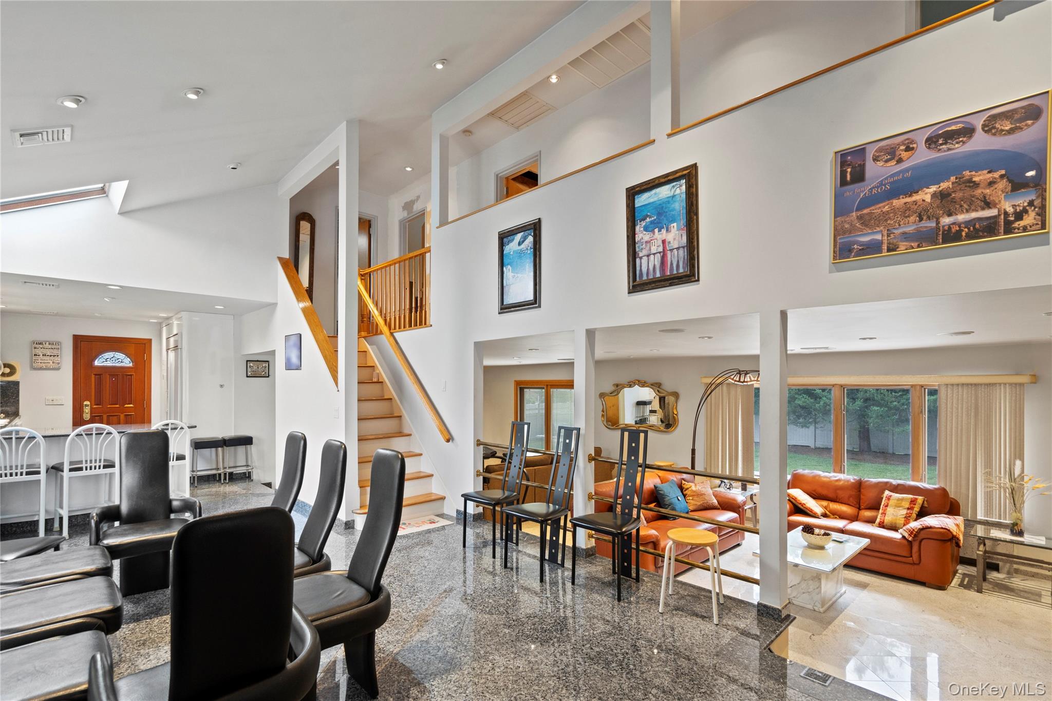 33 Shelter Hill Road Plainview, NY 11803 - Photo 4 of 34 Vaulted ceiling, recessed lighting