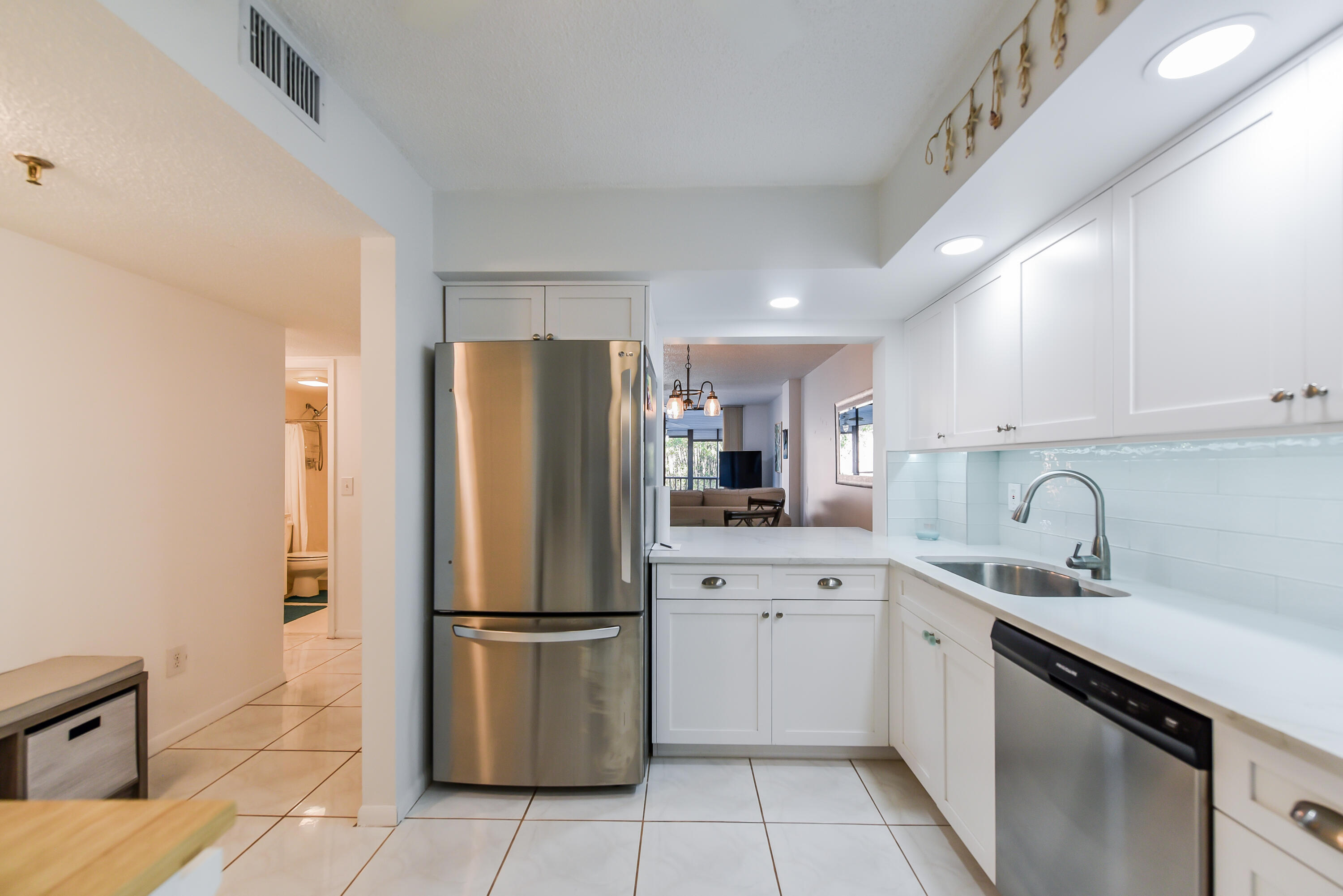 896 North Federal Hwy Unit 223  