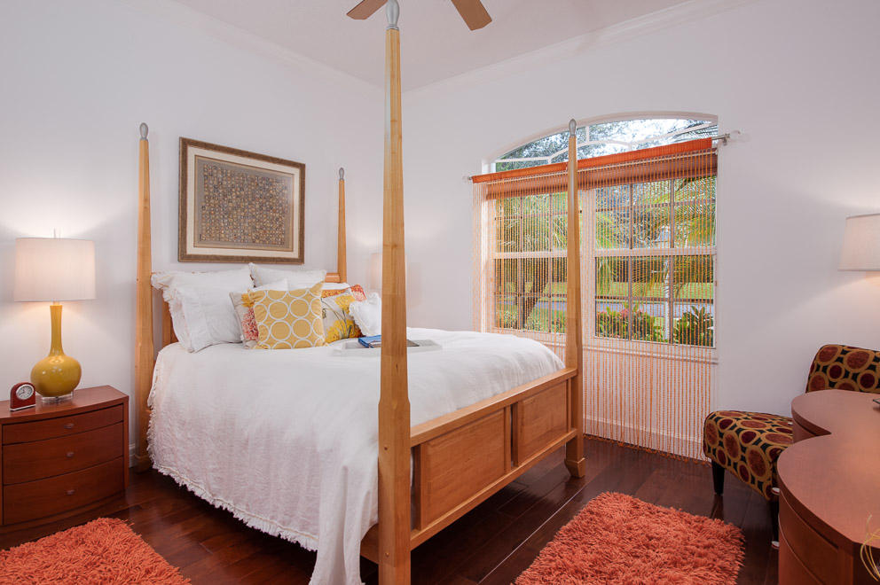 18690 Southeast River Ridge Road Tequesta, FL 33469 - Photo 11 of 17 Guest Bedroom