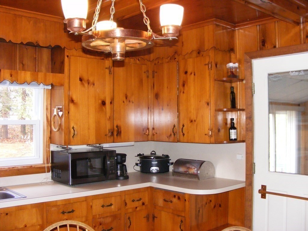 45 Broad Oak Way Hanover, MA 02339 - Photo 12 of 26 Gallery Image 12