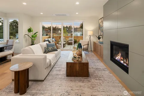 $1,670,000 | 3010 32nd Avenue West, Seattle, WA 98199