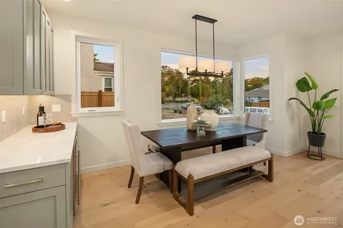 $1,670,000 | 3010 32nd Avenue West, Seattle, WA 98199