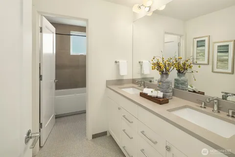 $1,670,000 | 3010 32nd Avenue West, Seattle, WA 98199