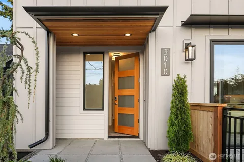 $1,670,000 | 3010 32nd Avenue West, Seattle, WA 98199