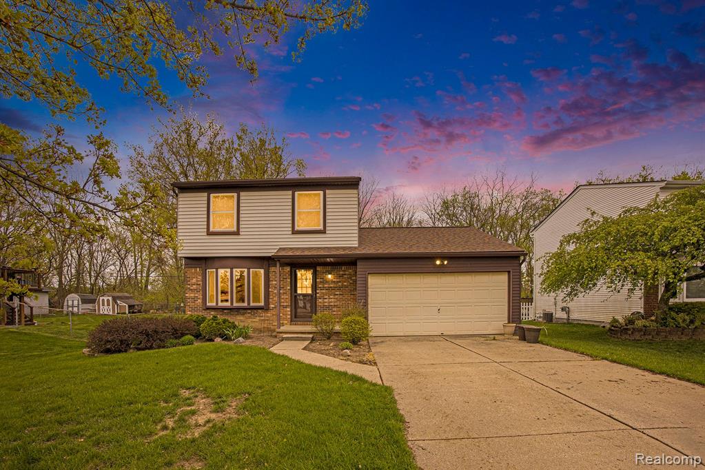 2927 Corinthia Drive Rochester Hills, MI 48309 - Photo 1 of 32