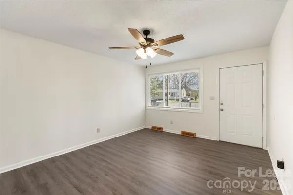$1,595 | 505 Butler Court, Gastonia, NC 28054