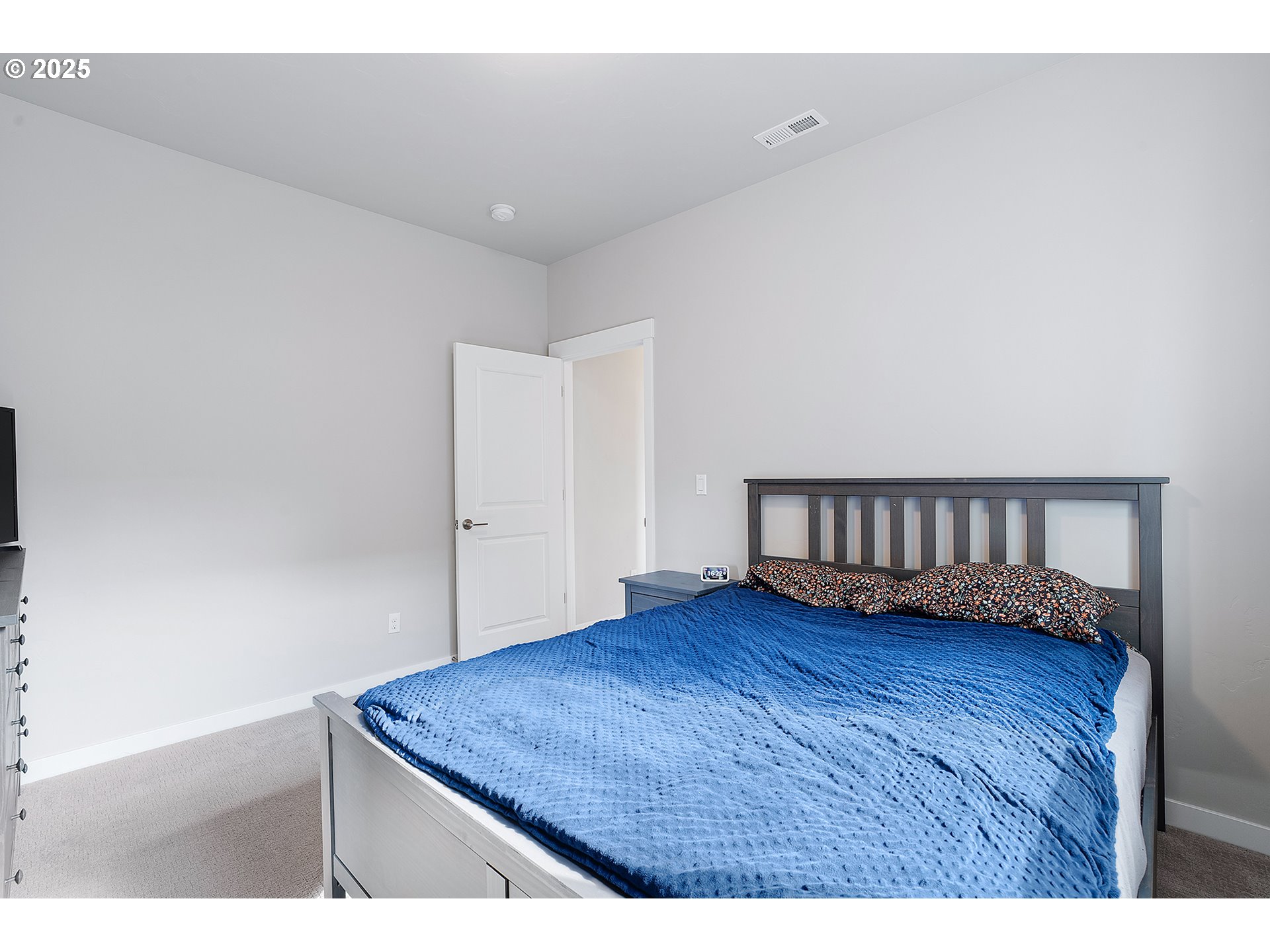 7245 Southwest Chestnut Lane Wilsonville, OR 97070 - Photo 36 of 48