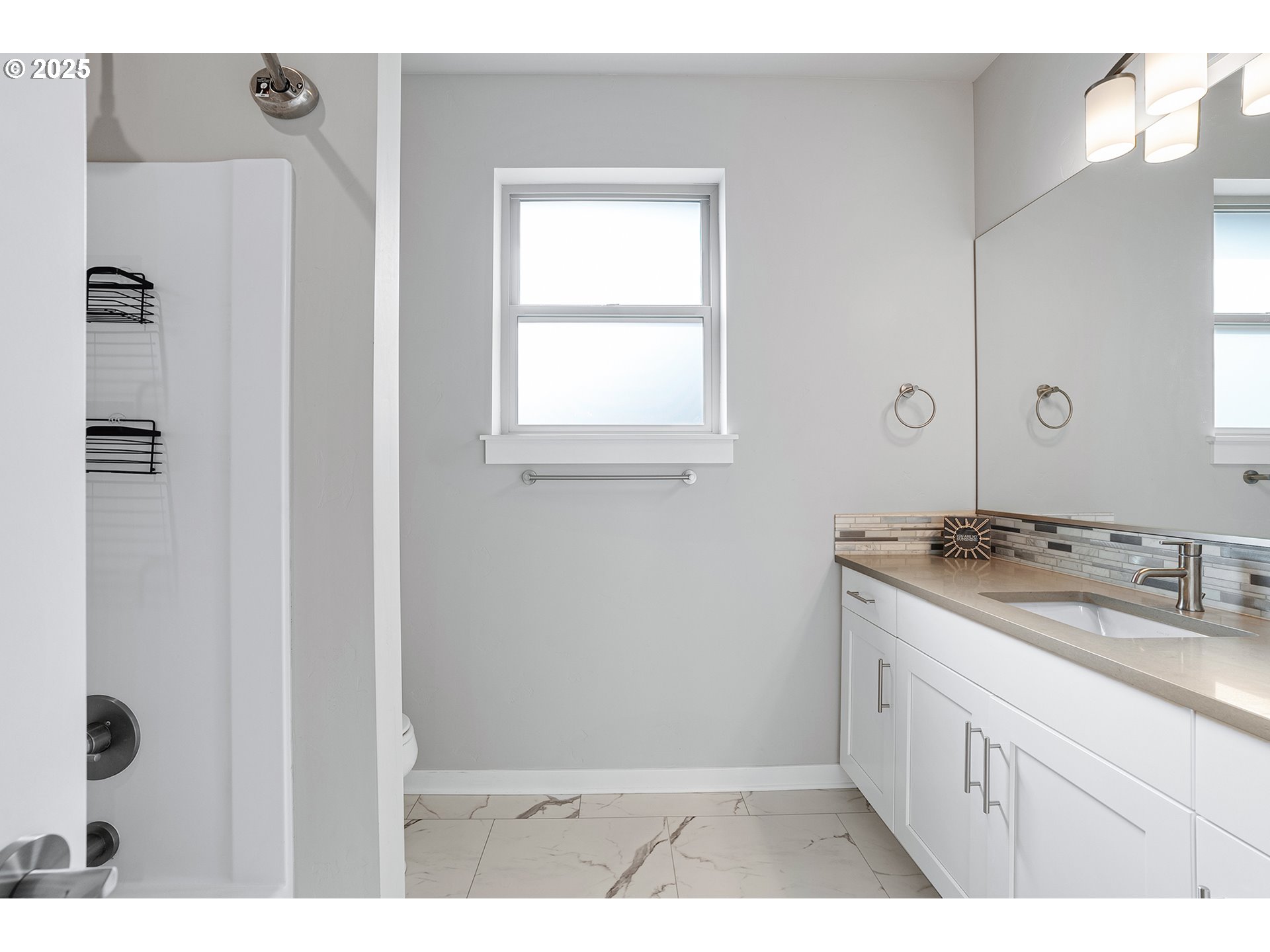 7245 Southwest Chestnut Lane Wilsonville, OR 97070 - Photo 37 of 48