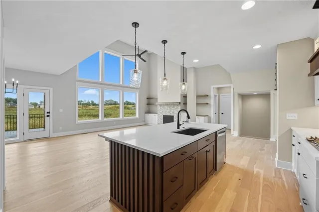 $700,000 | 10407 North Liberty Street, Kansas City, MO 64155