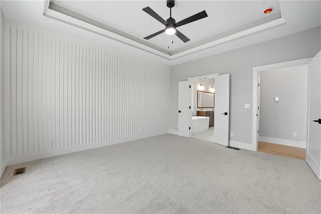 $700,000 | 10407 North Liberty Street, Kansas City, MO 64155