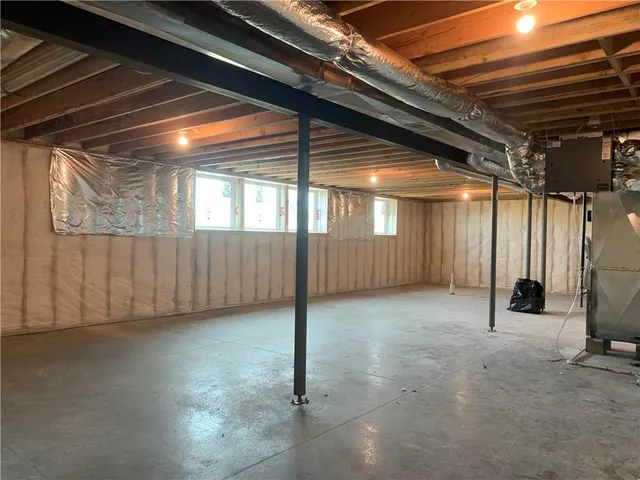 $700,000 | 10407 North Liberty Street, Kansas City, MO 64155