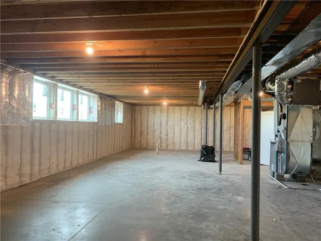 $700,000 | 10407 North Liberty Street, Kansas City, MO 64155