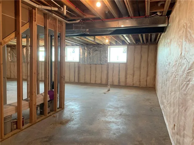 $700,000 | 10407 North Liberty Street, Kansas City, MO 64155