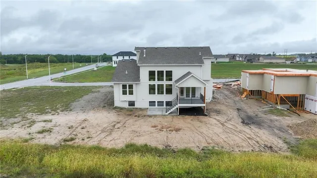 $700,000 | 10407 North Liberty Street, Kansas City, MO 64155