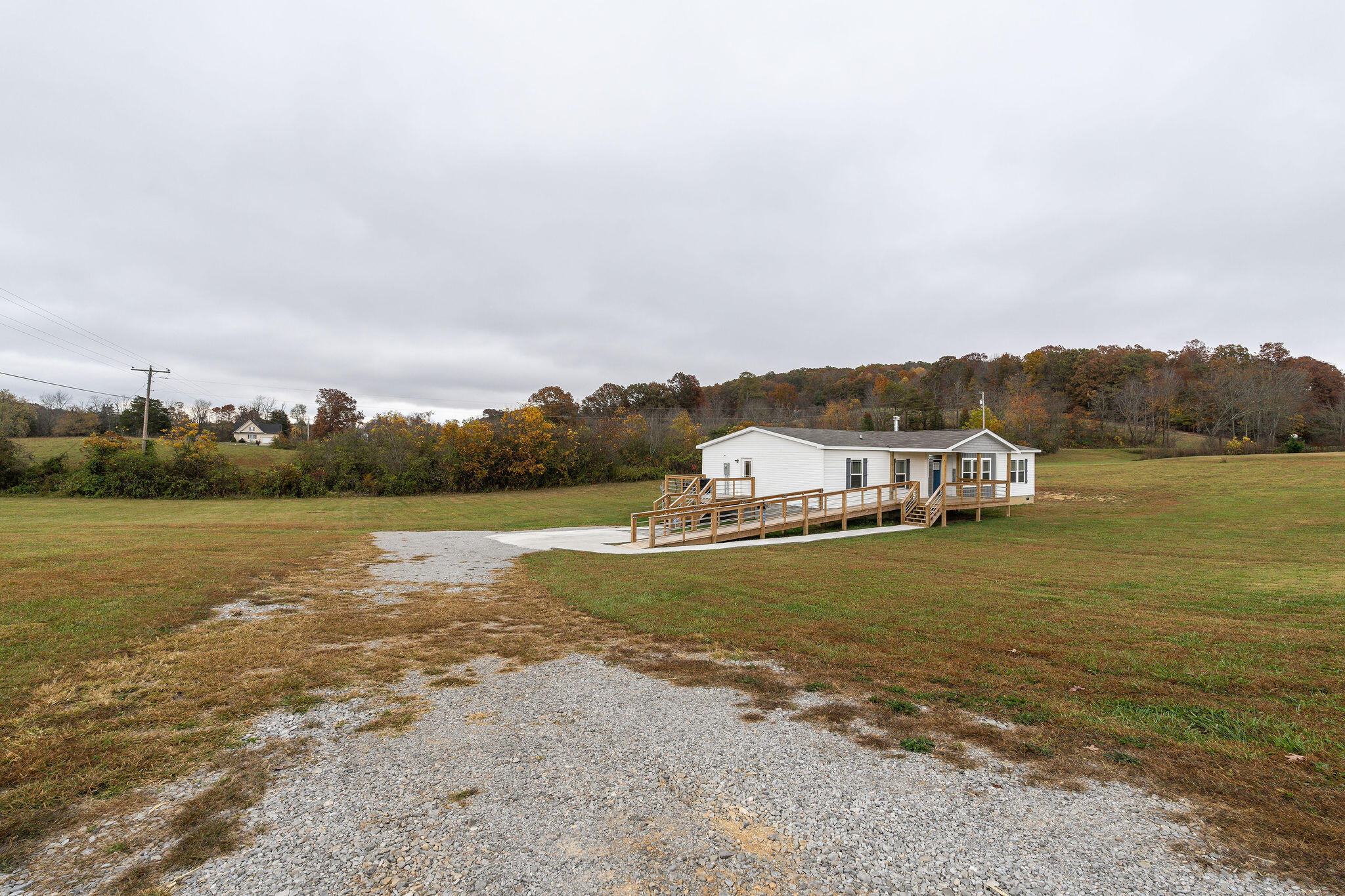 673 Aaron Davis Lane Speedwell, TN 37870 - Photo 39 of 41 41