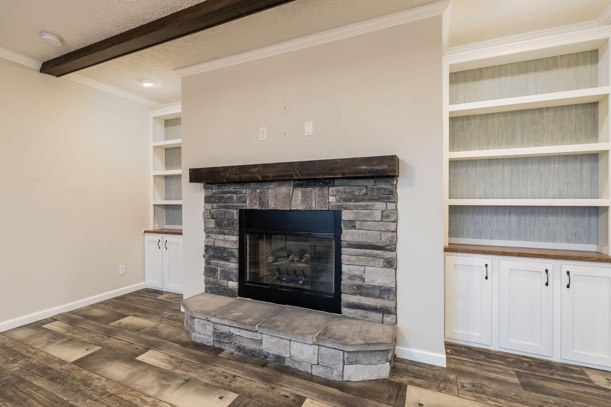 673 Aaron Davis Lane Speedwell, TN 37870 - Photo 8 of 41 8