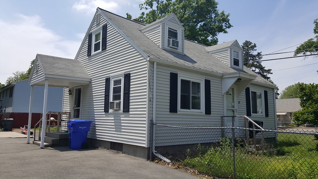 4 Steuben Street Springfield, MA 01151 - Photo 1 of 8 Gallery Image 1