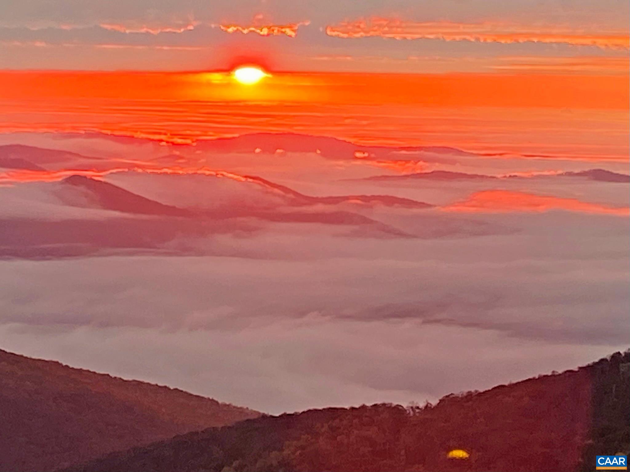 1478 Ledges Condos Roseland, VA 22967 - Photo 24 of 50 a view of sunset