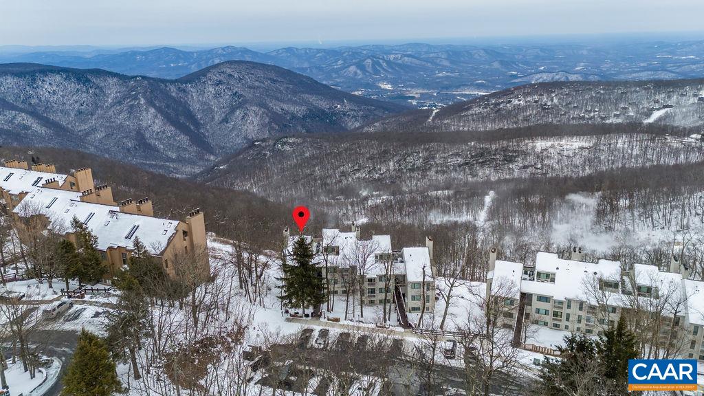 1478 Ledges Condos Roseland, VA 22967 - Photo 43 of 50 a picture of city view