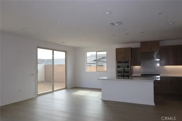 $734,900 | 28820 Ridgerock Court, Canyon Country, CA 91350