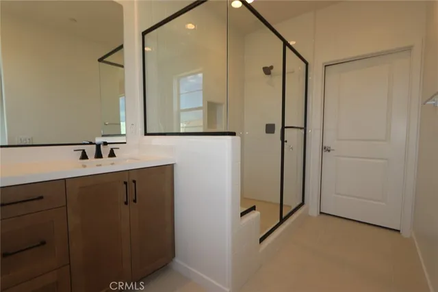 $734,900 | 28820 Ridgerock Court, Canyon Country, CA 91350