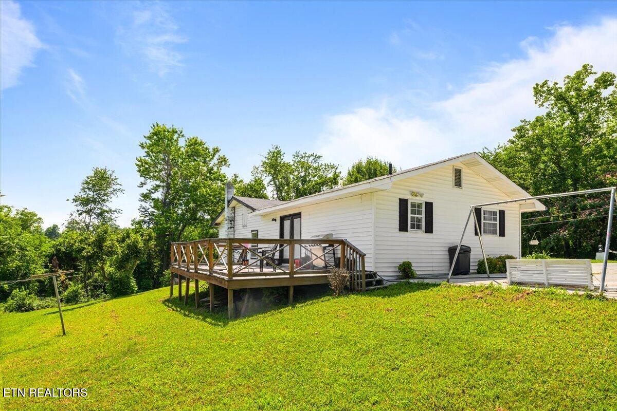 509 Prospect Street La Follette, TN 37766 - Photo 3 of 36 03-509 Prospect St