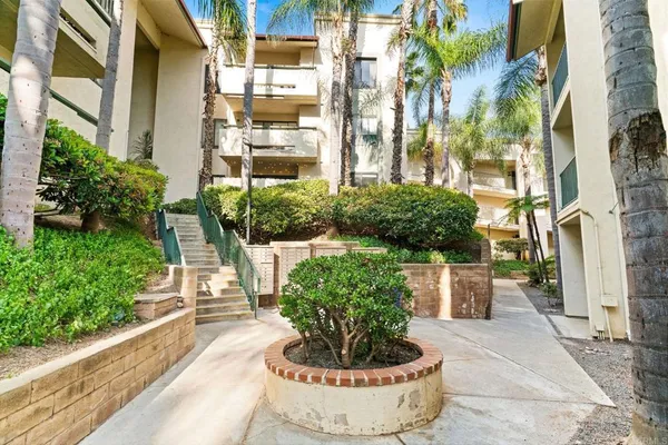 $499,999 | 5885 El Cajon Boulevard, Unit 113, San Diego, CA 92115