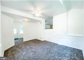 3009 Frenchtown Road Newark, DE 19702 - Photo 13 of 40 Living Room
