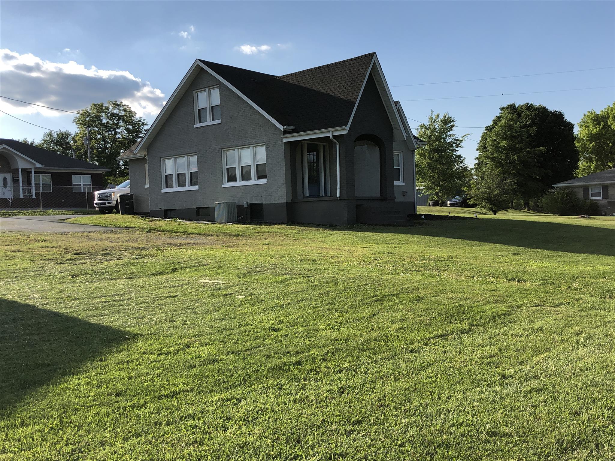 503 Scottsville Road Lafayette, TN 37083 - Photo 1 of 18 Gallery Image 1
