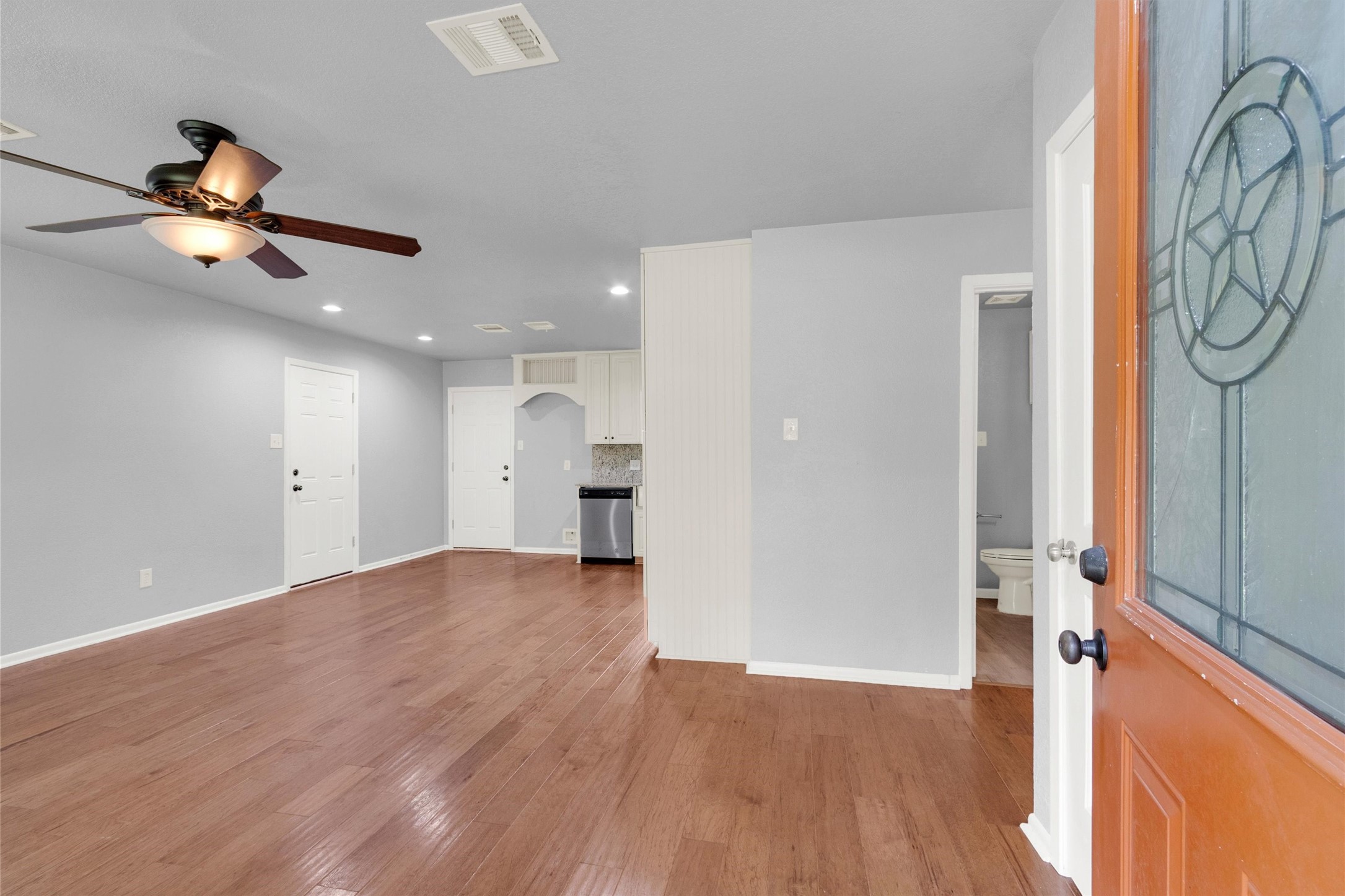 213 County Line Road Willis, TX 77378 - Photo 4 of 26