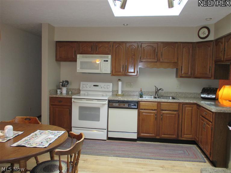12950 Milo Road Cleveland, OH 44125 - Photo 6 of 19
