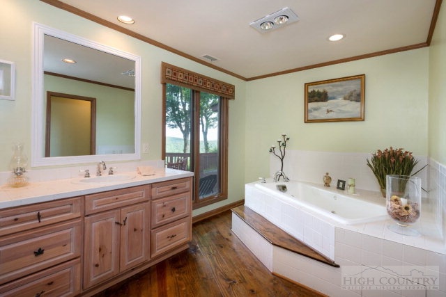 209 Ridge Drive, Unit 2 Linville, NC 28646 - Photo 8 of 11 Gallery Image 8