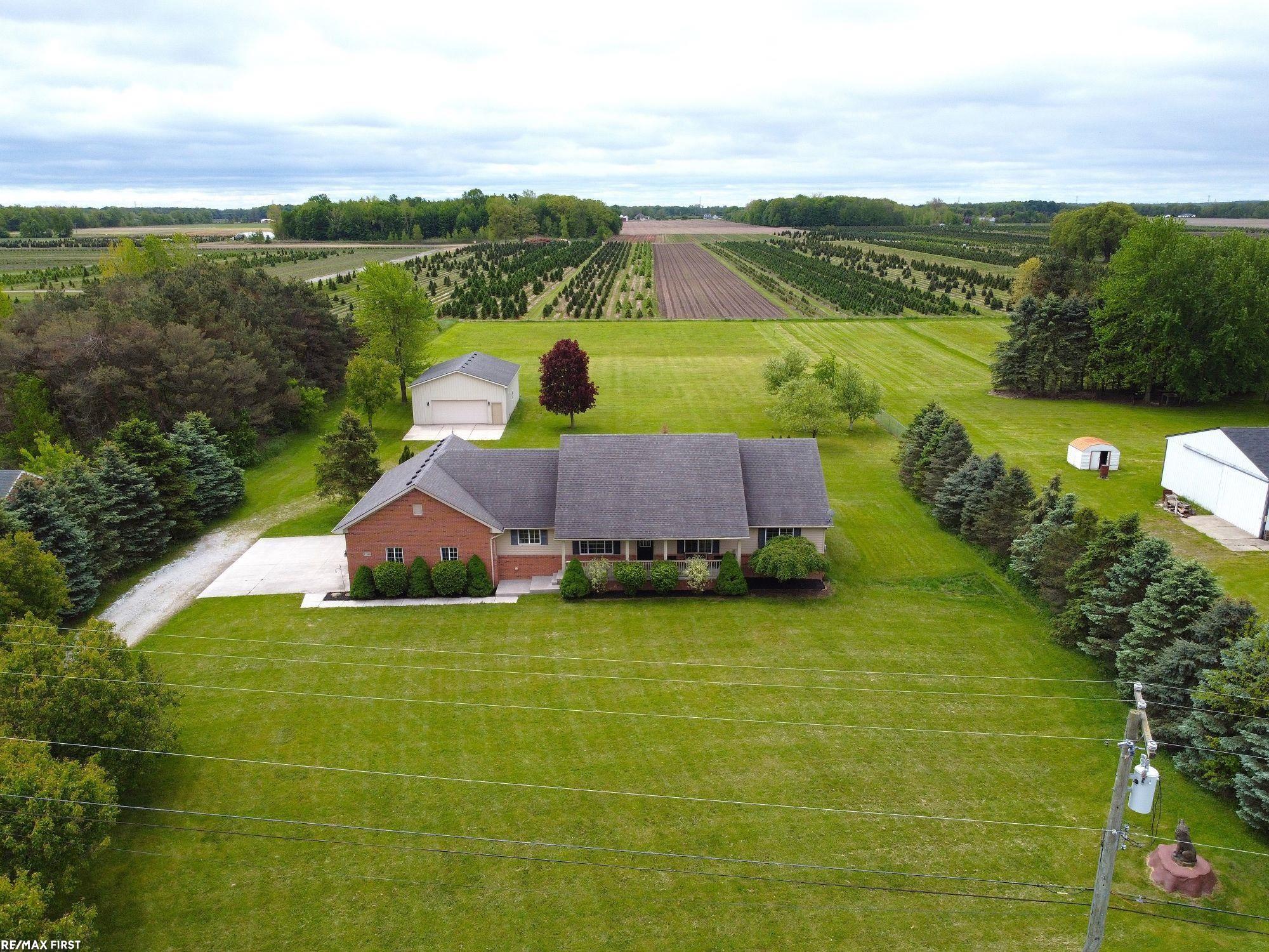 17300 Armada Center Road Armada, MI 48005 - Photo 2 of 31