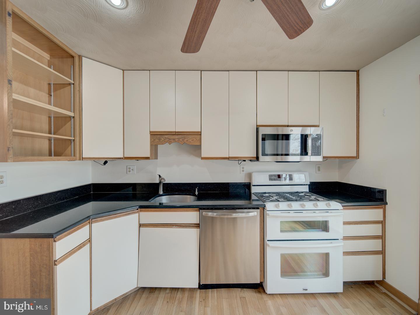 17520 Tranquility Road Purcellville, VA 20132 - Photo 43 of 70