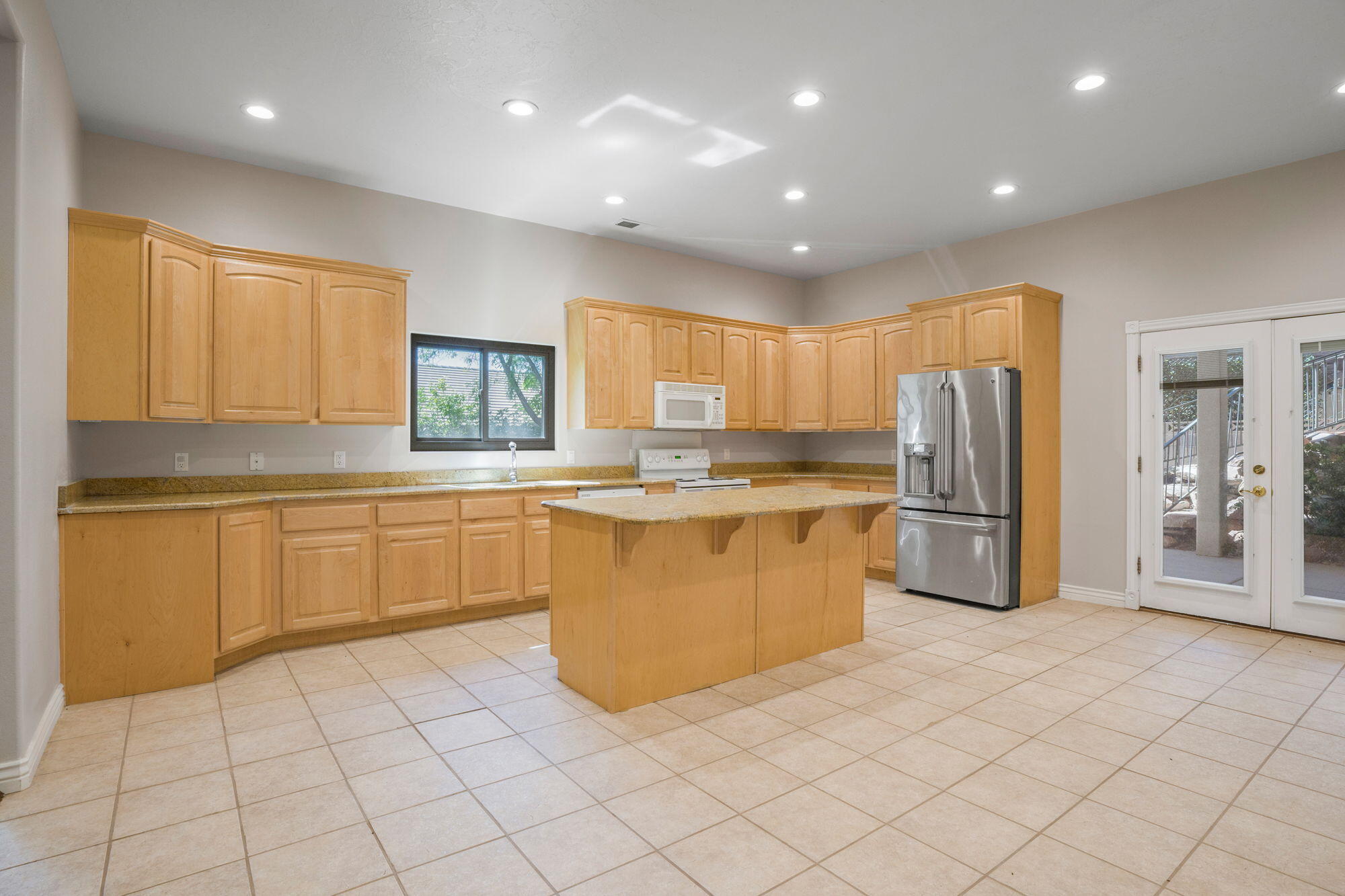 201 Shadow Point Drive St. George, UT 84770 - Photo 28 of 43 27-web-or-mls-DSC08149
