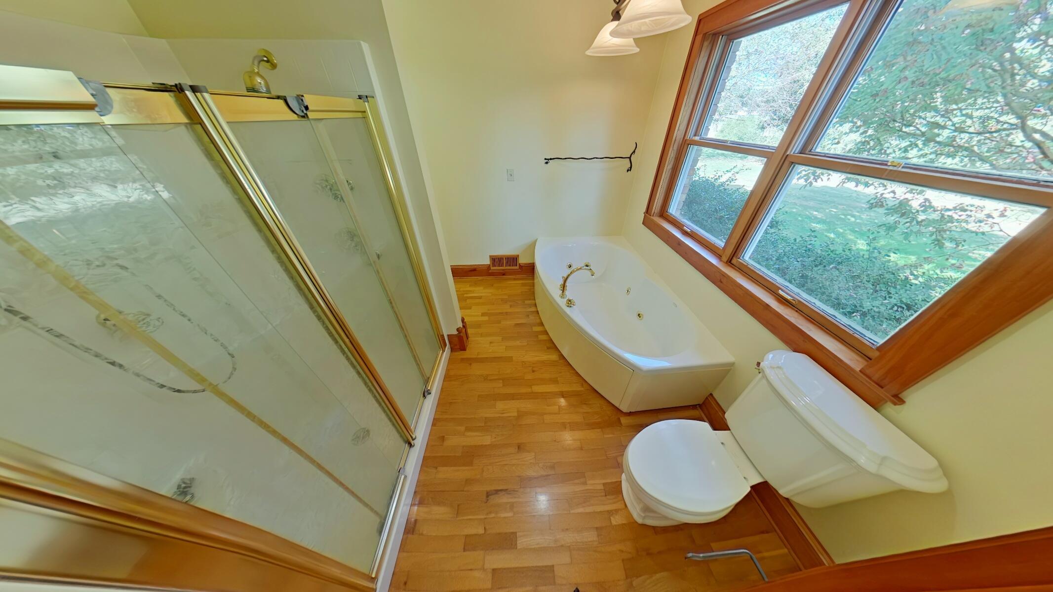 17787 Indian Prairie Road White Pigeon, MI 49099 - Photo 15 of 38 Primary Bedroom Bathroom One