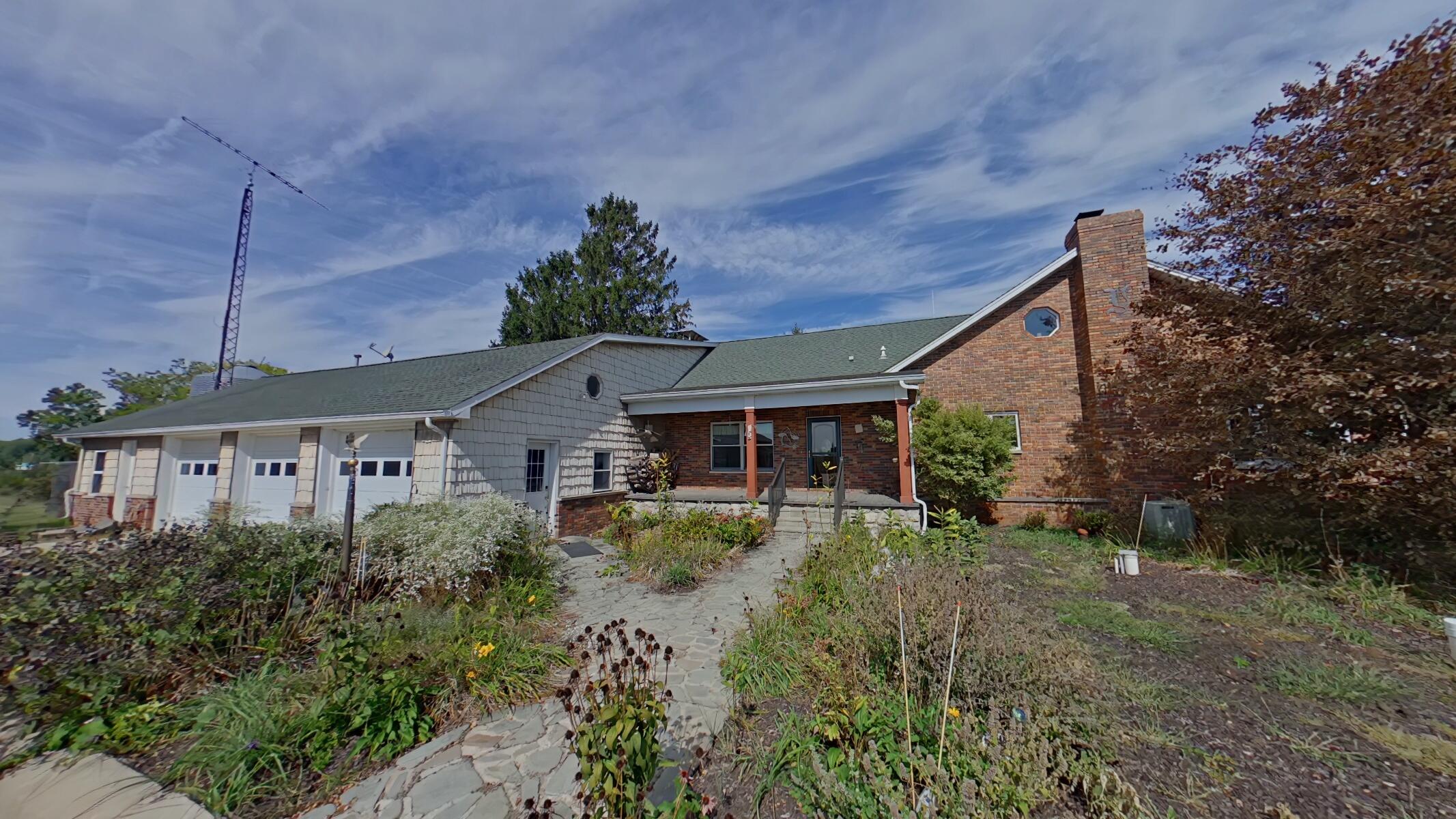 17787 Indian Prairie Road White Pigeon, MI 49099 - Photo 2 of 38 Side Of House