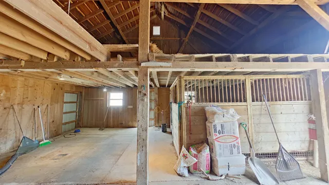 $637,000 | 17787 Indian Prairie Road, White Pigeon, MI 49099