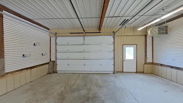 $637,000 | 17787 Indian Prairie Road, White Pigeon, MI 49099